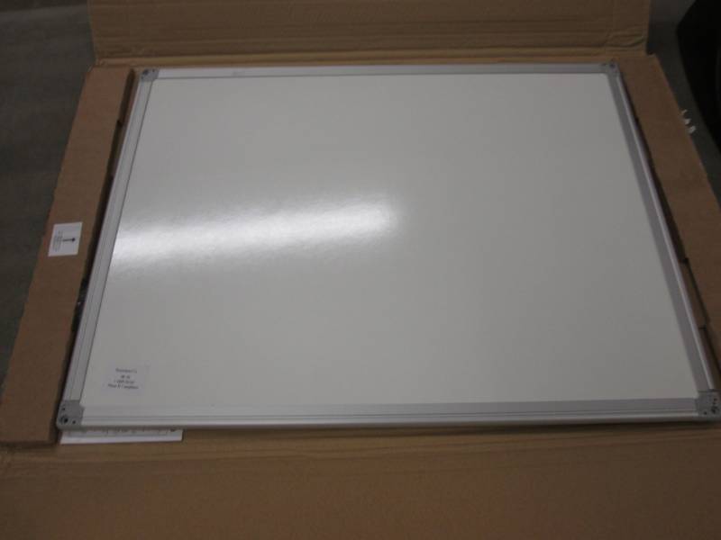 lot 84 image: 18 x24 Dry Erase Board...