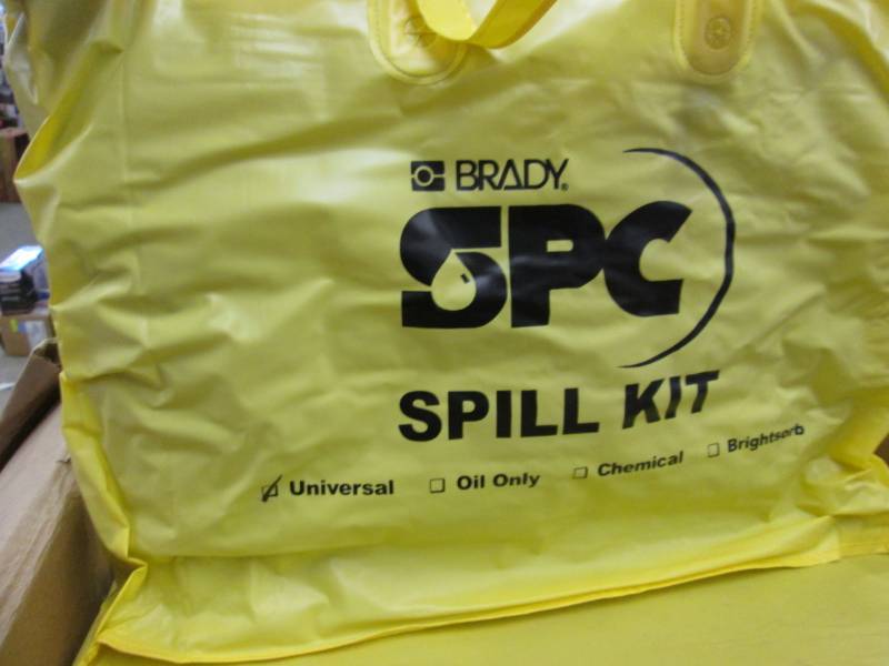 lot 148 image: 5 Brady SPC Spill Kits for Universa...