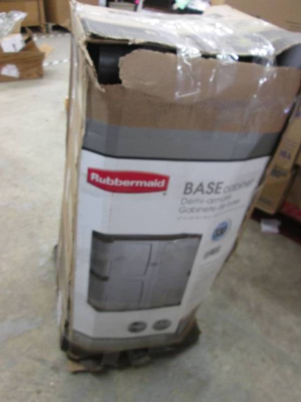 lot 168 image: Rubbermaid Double Door Storage Cabi...