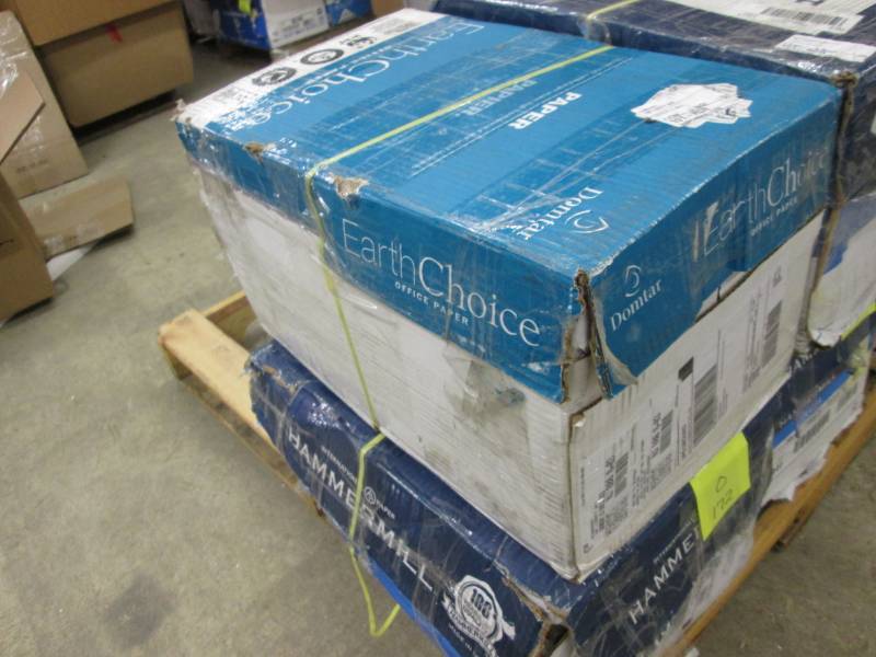 lot 174 image: Case of Earth Choice Multipurpose P...