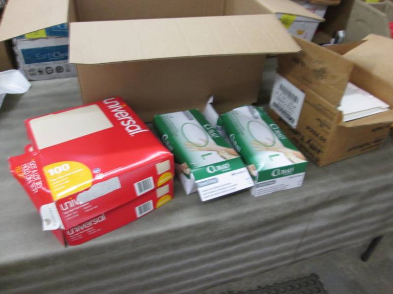 lot 207 image: 2 Boxes File Folders, 2 Boxes Large...