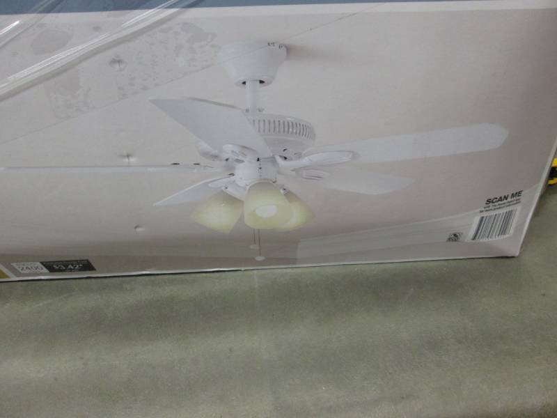 lot 276 image: Hampton Bay Glendale 42 in. LED Ind...