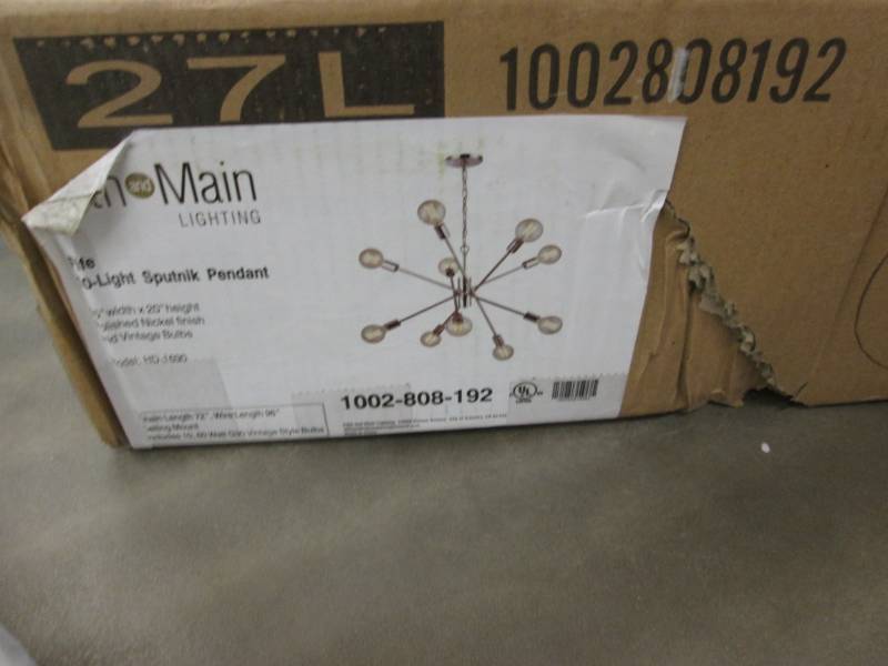 lot 289 image: Fifth & Main Lighting Fife 10-Light...