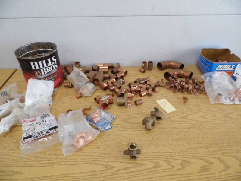 lot 22 image: Copper Pipe Fittings