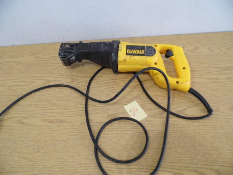 lot 26 image: DeWalt Recipricating Saw