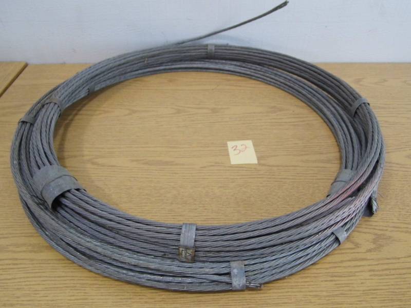 lot 32 image: Lot of 2 Coils of Wire