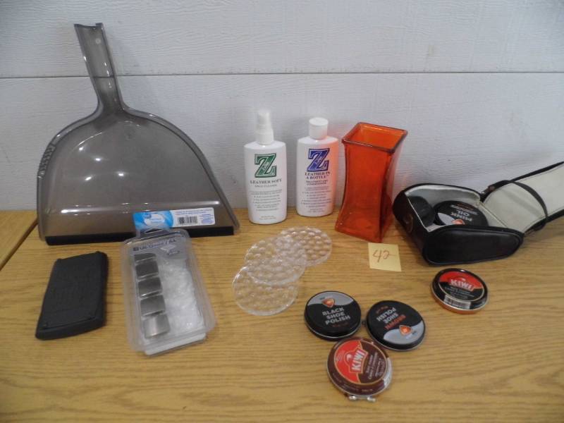 lot 42 image: Shoe Polish - Leather Cleaner