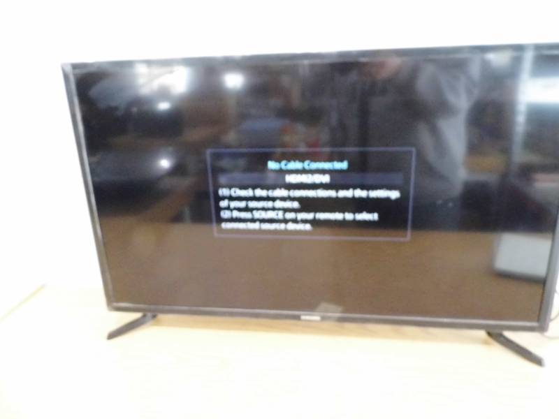 lot 78 image: Samsung SMART TV