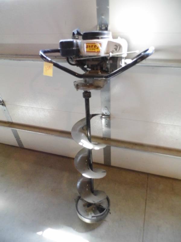 lot 128 image: Jiffy Ice Drill