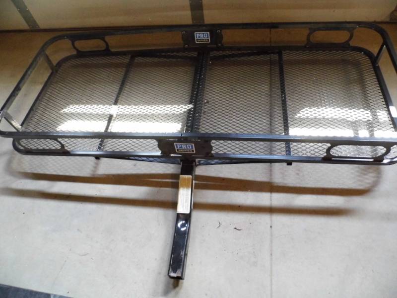 lot 129 image: Pro Serve Hitch Carrier