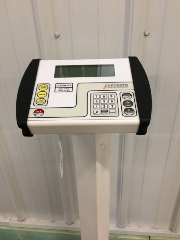 MSRP $800 Detecto 8430Waist High Digital Physician Scale 500LB CAPACITY - Excellent Working Condition
