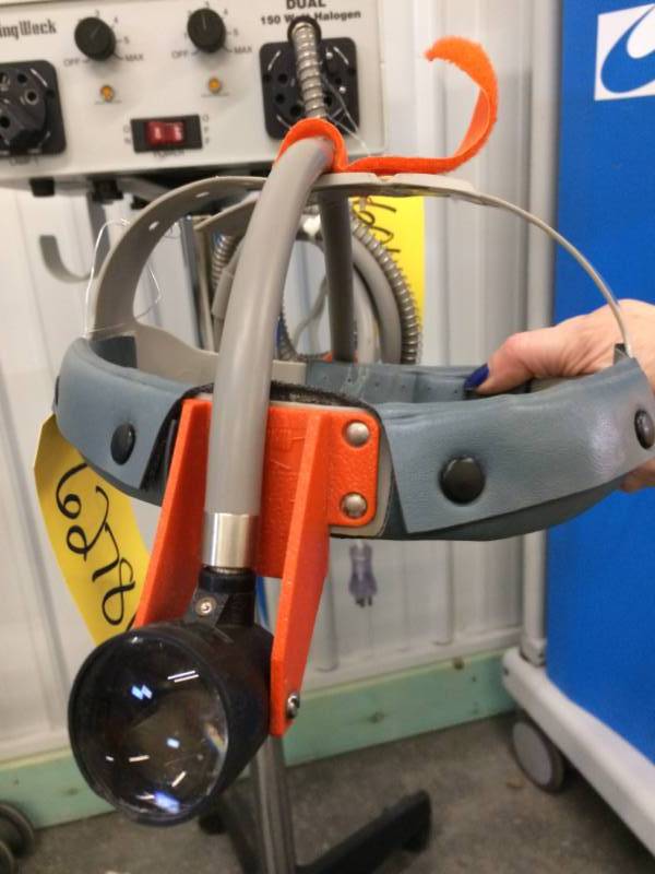 WOW Olympus&nbspPilling Weck DUAL 150 Watt Halogen Endoscopic Light Source On Mobile Stand &nbspDesigns For Vision 2270 Coaxial 6000 Fiberoptic Headlight - Great Working Condition