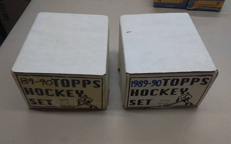 2-Topps 1989-1990 Hockey Sets