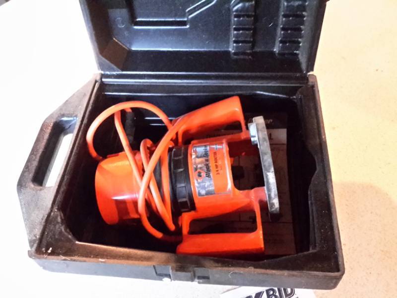 Black and Decker 3 4 hP Router St Paul Park Estate Auction K BID