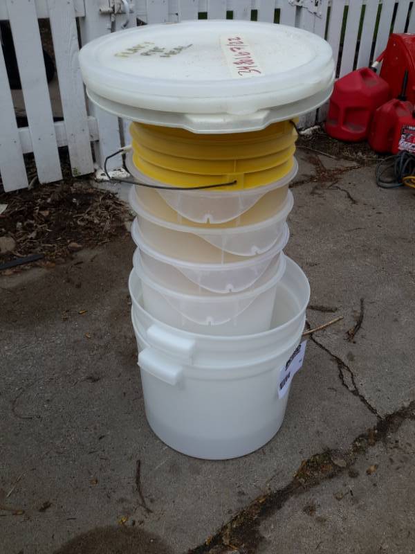 lot 60 image: Misc. Food Grade and other plastic containers