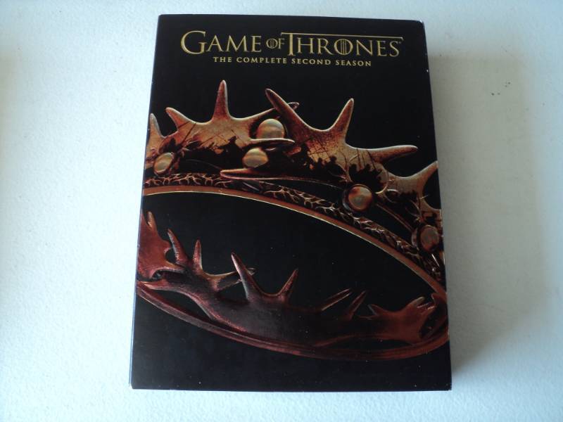 lot 21 image: Game of Thrones Complete Second Sea...