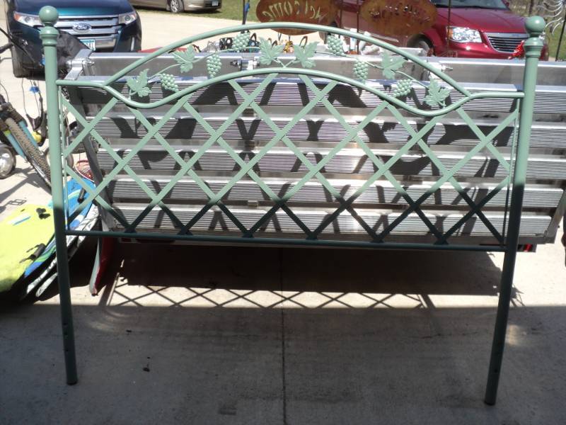 lot 49 image: Full Size Metal Headboard...