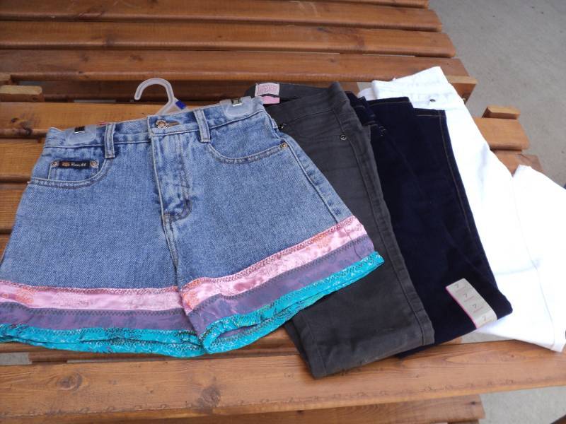 lot 53 image: New size 7 Girls 3 pairs Jeans and ...