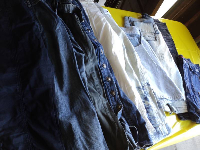 lot 64 image: New Size 910 Juniors 10 pairs Jean...