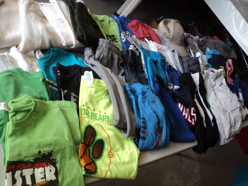 lot 84 image: Large Lot of Boys Clothing size S ...