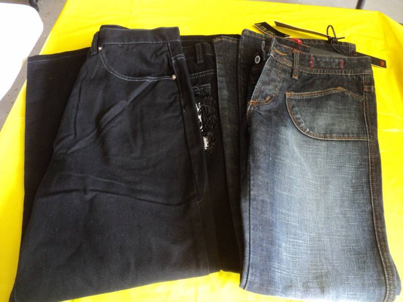 lot 89 image: Size 30 and 34 Mens New Jeans...