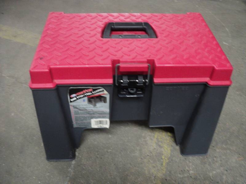 lot 100 image: One Step Tool Carrier...