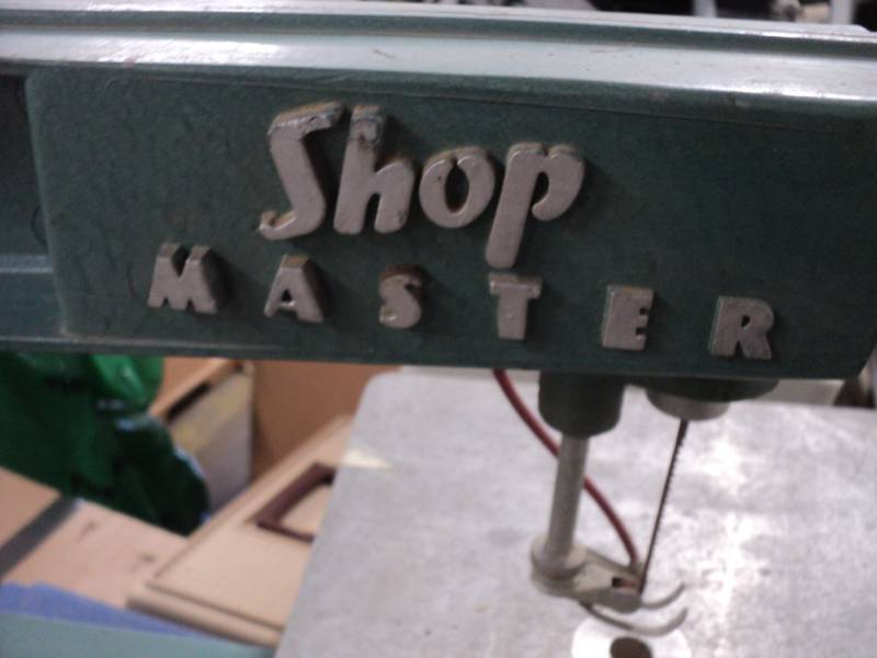 lot 104 image: Shop Mater...