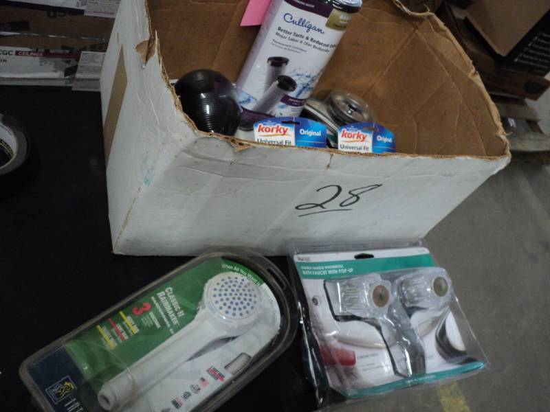 lot 134 image: Plumber Bath Items- all pictured...