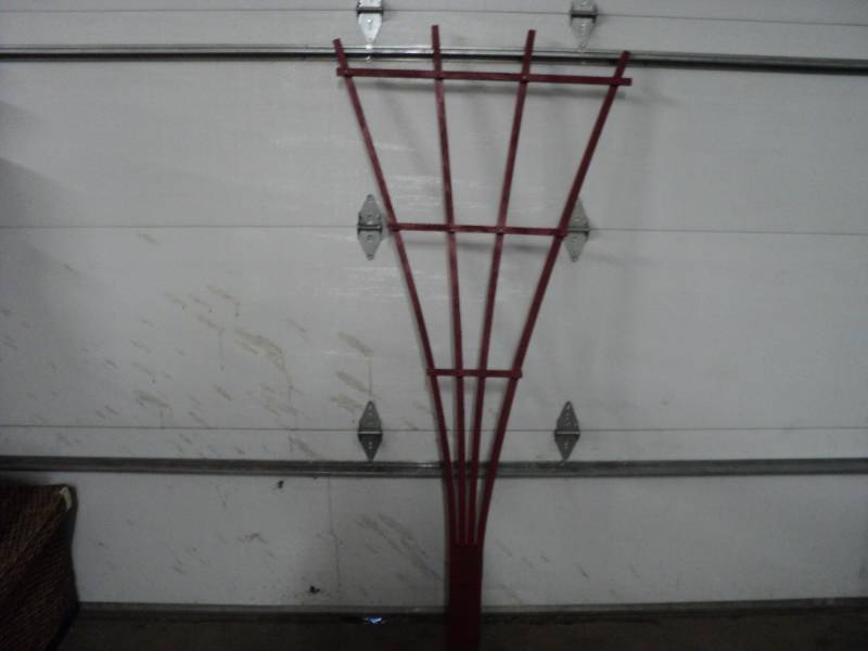 lot 170 image: Wood Trellis 6 ft x 22...