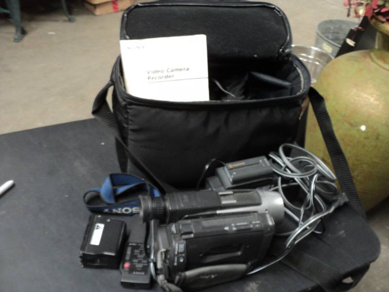 lot 172 image: Sony Camera Recorder...