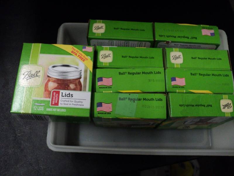 lot 214 image: 9 dozen new Ball Canning Lids reta...
