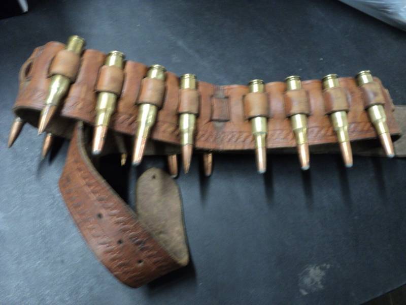 lot 234 image: Ammunition Leather Belt- with Bulle...
