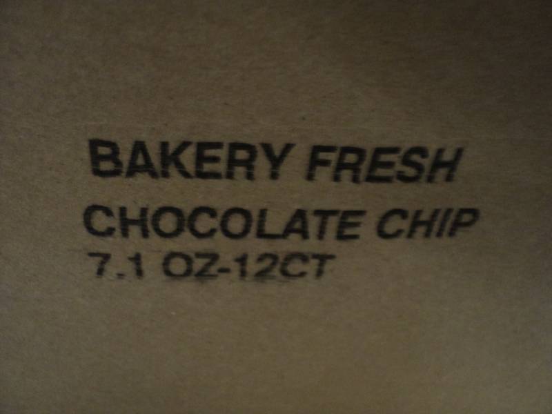 lot 287 image: Box of 12 packages of Bakery Fresh ...
