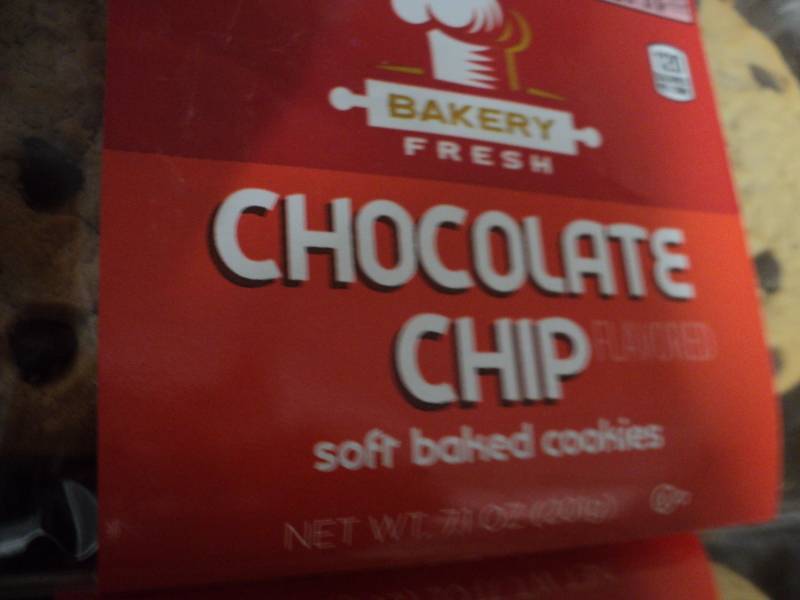lot 288 image: Box of 12 packages of Bakery Fresh ...