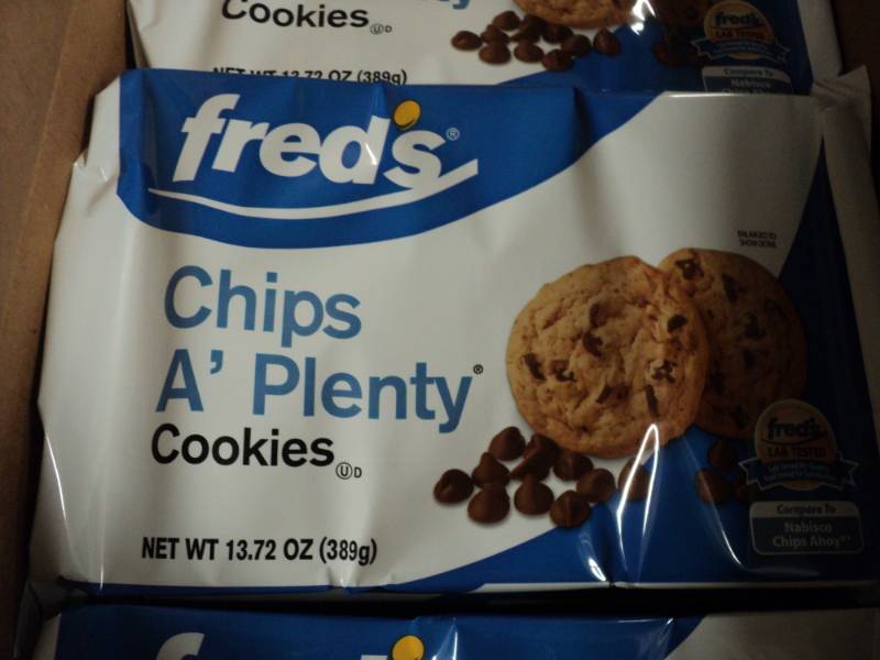lot 293 image: Case of Freds Chips APlenty Cooki...