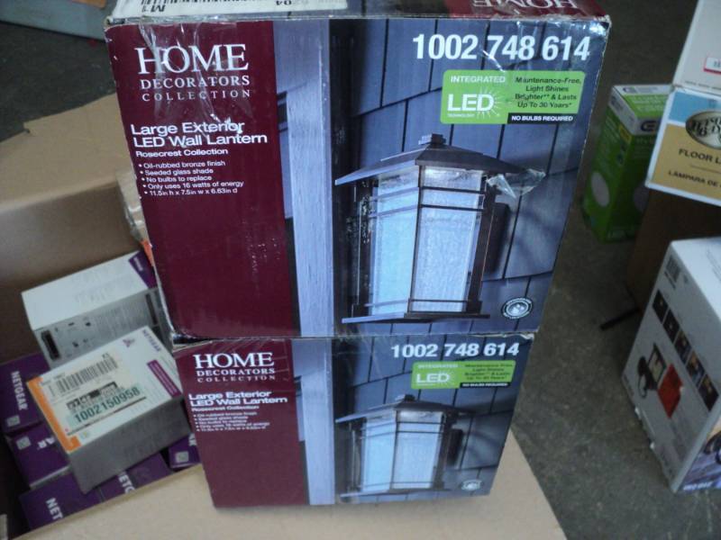 lot 342 image: Set of 2 Home Decorators Collection...