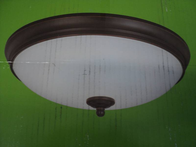lot 352 image: Commerical Electric 13 LED Flush M...