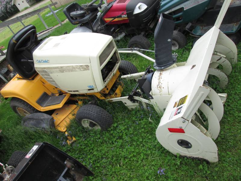lot 9 image: Cub Cadet lawn tractor (Hydro), inc...