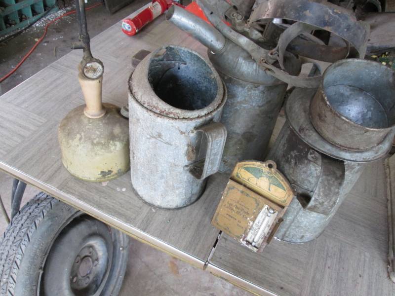 lot 43 image: 3 oil fill cans, oil lamp, oil filt...