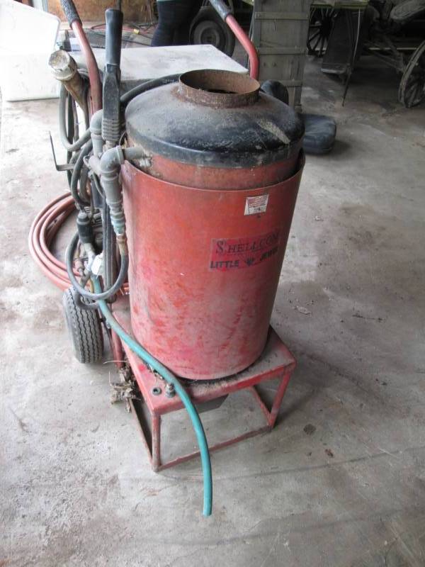 lot 44 image: Shellcom Pressure Washer, hot water...