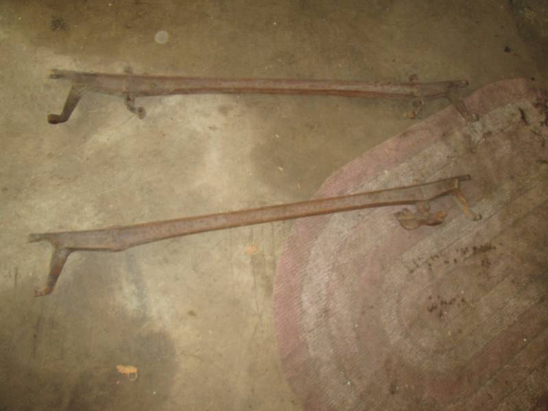 lot 146 image: Model T front straight axle...