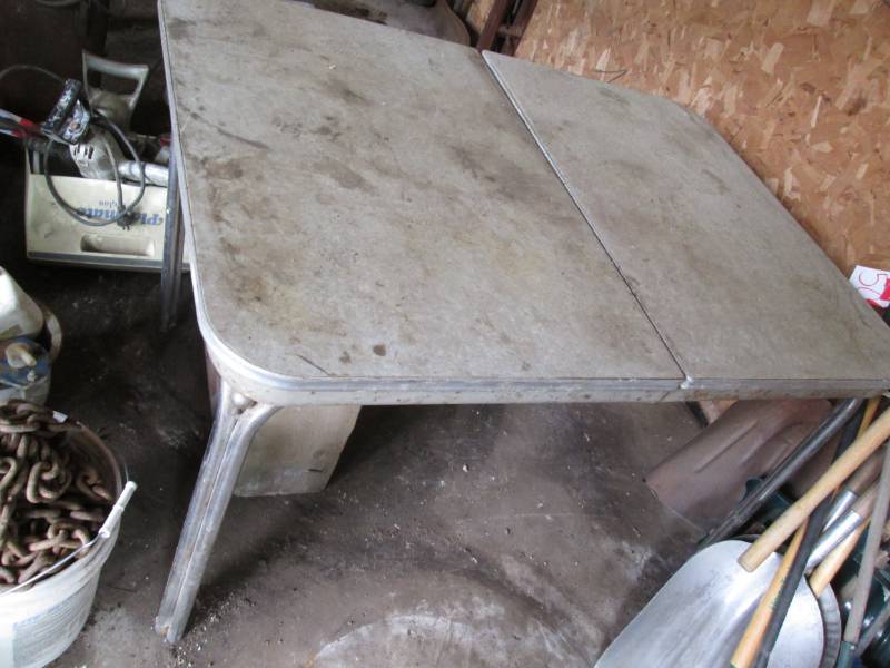 lot 161 image: Vintage formica table with metal le...