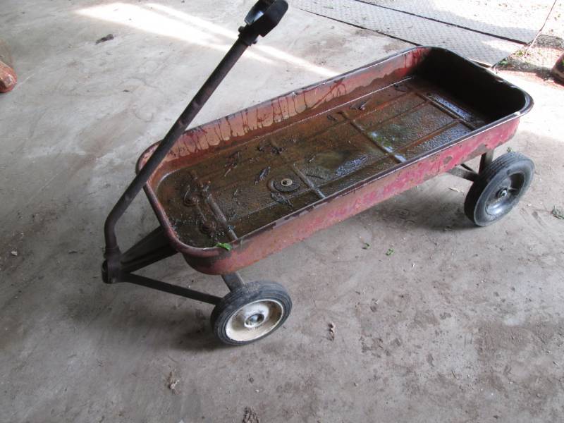 lot 163 image: Red childs wagon...