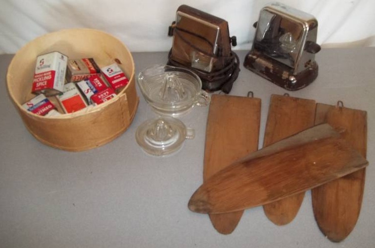 Vintage Toasters, Spice Tins, and More