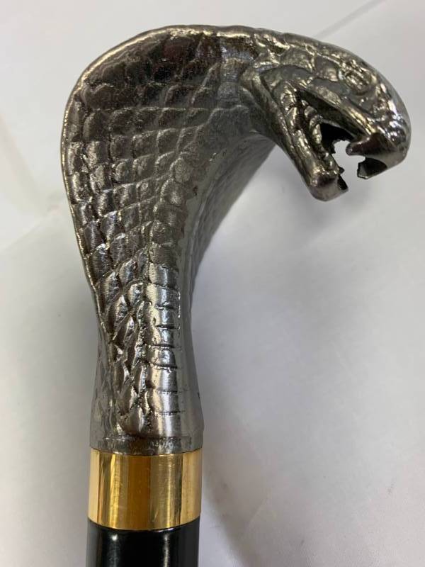 lot 19 image: Cobra Head Sword Knife Cane New
