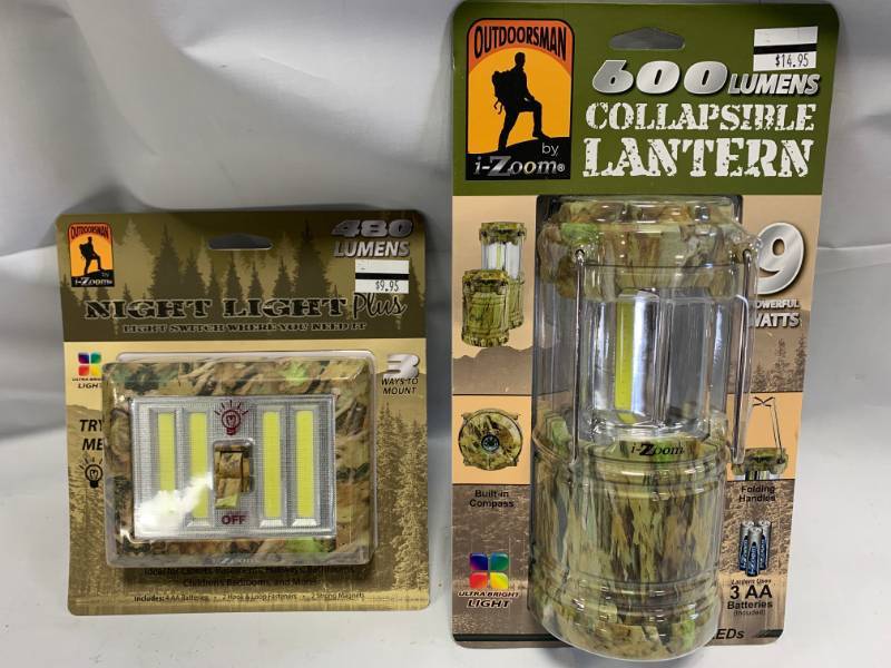 lot 80 image: Camo Lantern & Wireless Light Switch (batteries included)