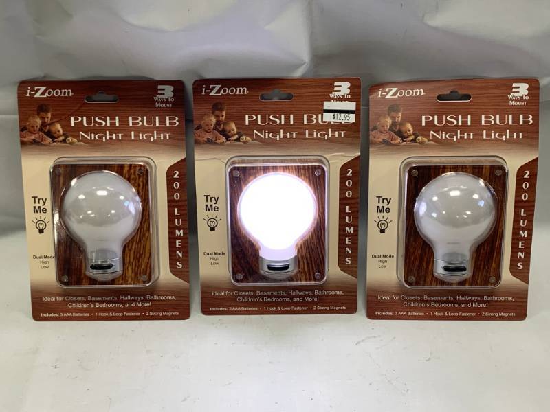 lot 95 image: Lot of 3 Portable Wireless Light Bulbs (batteries included)