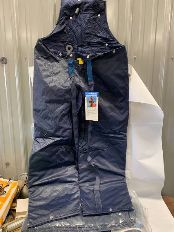 lot 62 image: Lot of 3 Pair Stadium Overalls New