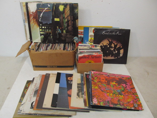 lot 83 image: HUGE Lot of Vintage Vinyl Records