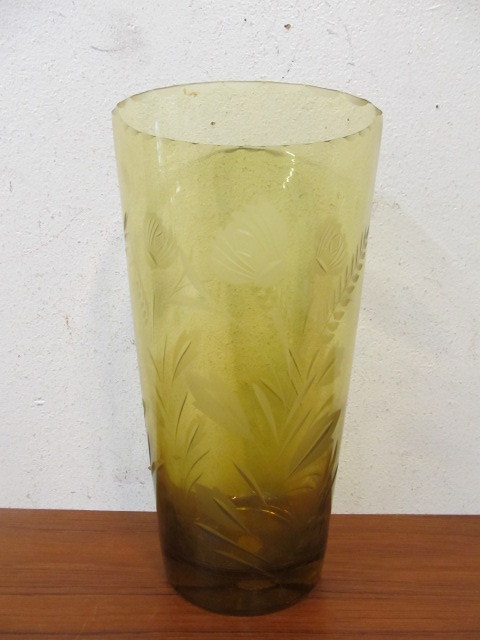 lot 94 image: Large 10 Vintage Amber Crystal Vase - Crystal Arcadia
